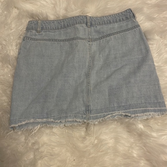 Jeans skirt size large - Picture 2 of 5